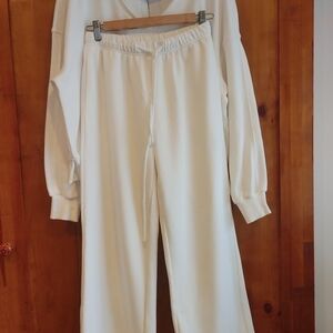 Carasilia womens tractsuits/sportswear size S